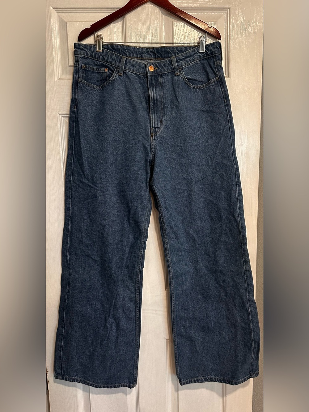 Classic Women’s Blue Straight Wide-Leg Jeans